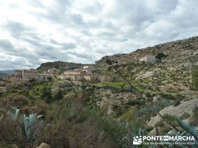 ropa de montaña barata;garganta del cares;conoce gente